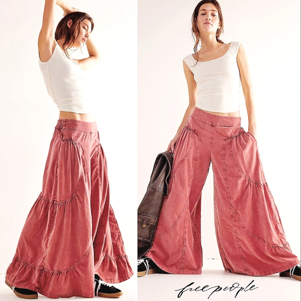RARE*FREE PEOPLE Dawn On Me Ethereal Ultra Wide Leg Corduroy Statement Jeans